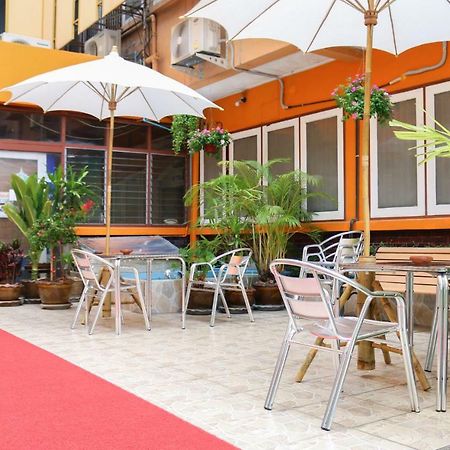 Nakornping Hotel กรุงเทพมหานคร ภายนอก รูปภาพ