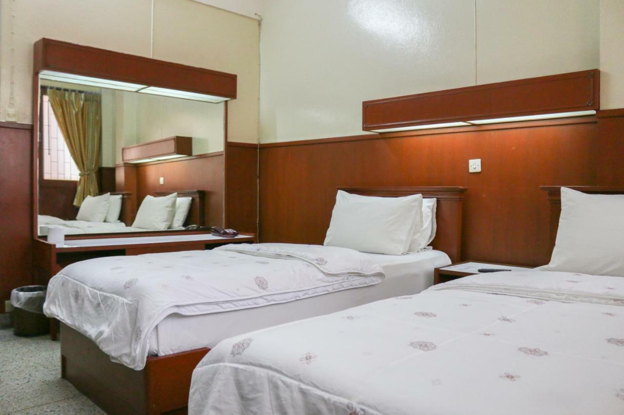 Nakornping Hotel กรุงเทพมหานคร ภายนอก รูปภาพ