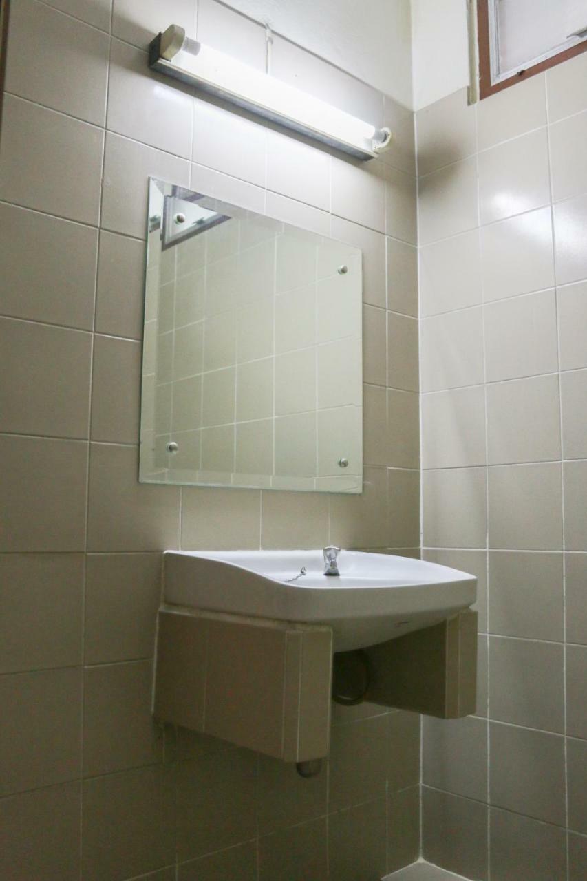Nakornping Hotel กรุงเทพมหานคร ภายนอก รูปภาพ