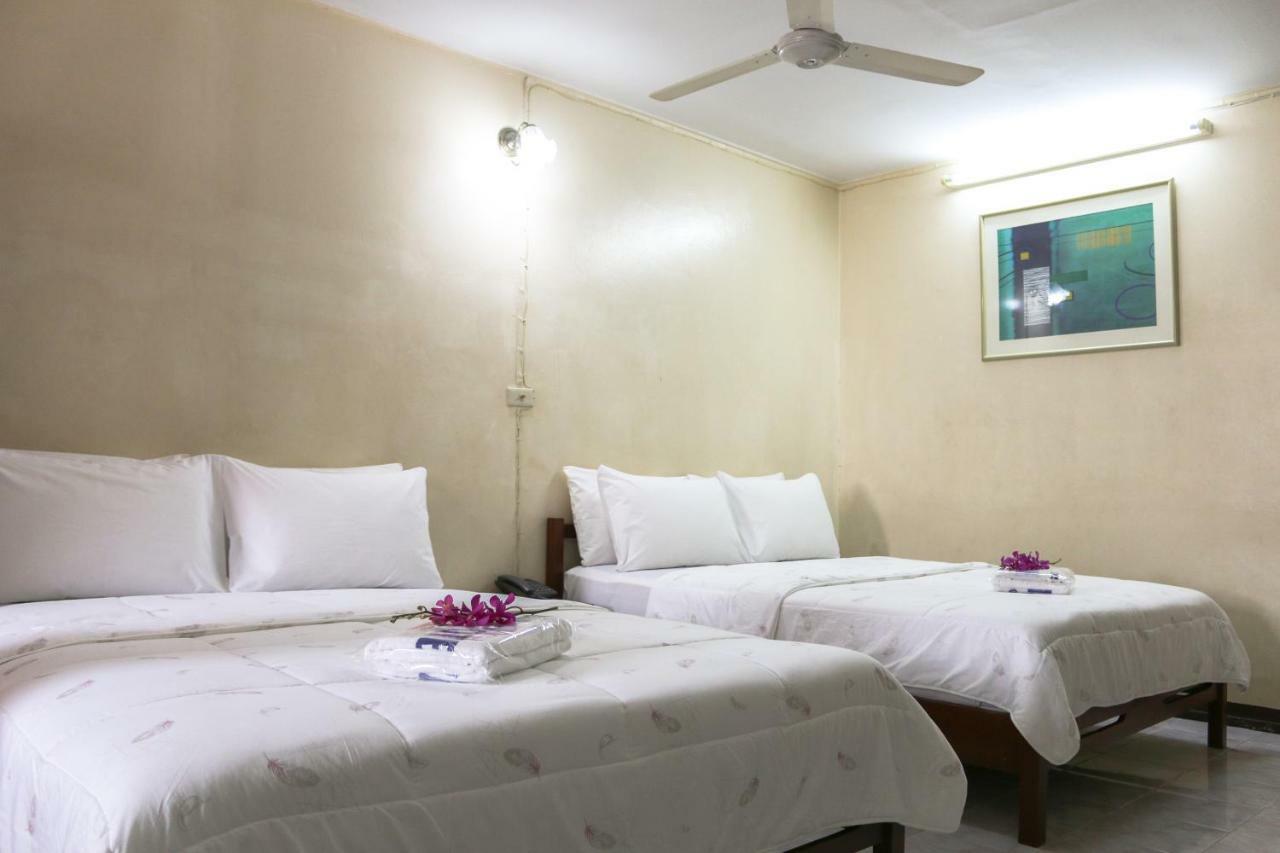 Nakornping Hotel กรุงเทพมหานคร ภายนอก รูปภาพ