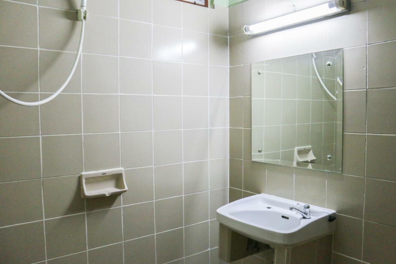 Nakornping Hotel กรุงเทพมหานคร ภายนอก รูปภาพ