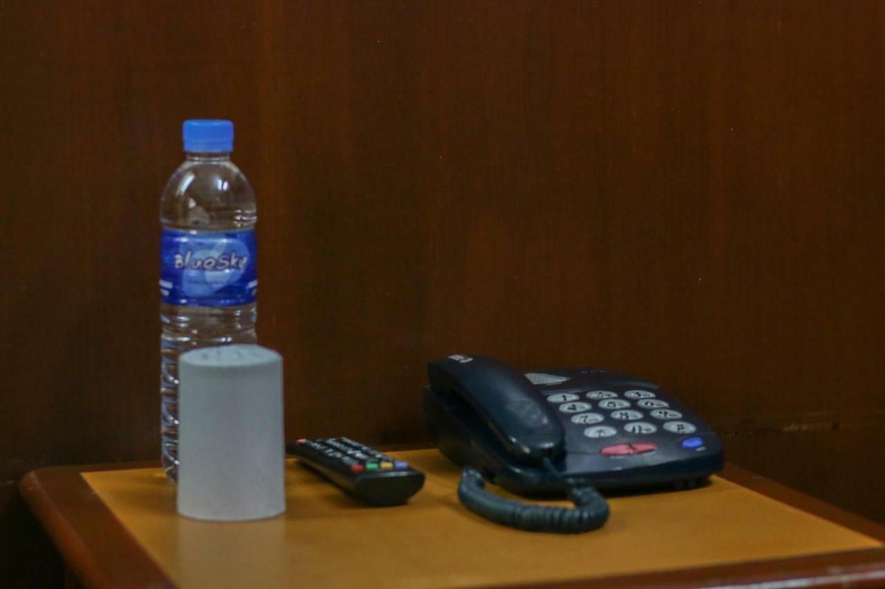 Nakornping Hotel กรุงเทพมหานคร ภายนอก รูปภาพ